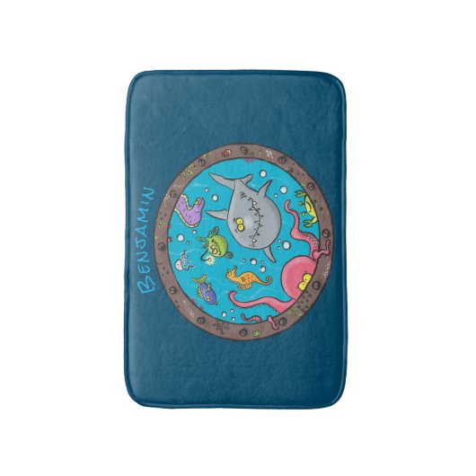 Funny zee, onderwatertrekkend, cartoon badmat (Voorkant Verticaal)