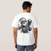 Fusion Abstraite : Conception de T-Shirt Sombre (Dos entier)
