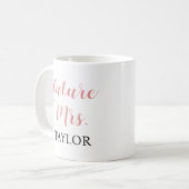 Futur Mme Coffee Mug - Pink Script cadeau nuptiale (Devant gauche)