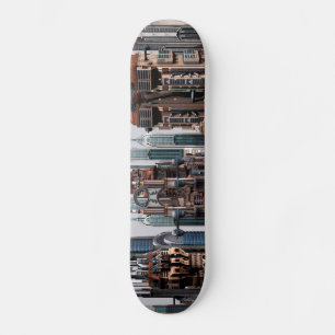 Futuristische Fantasie Stad Sci-Fi Silhouette Kuns Skateboard