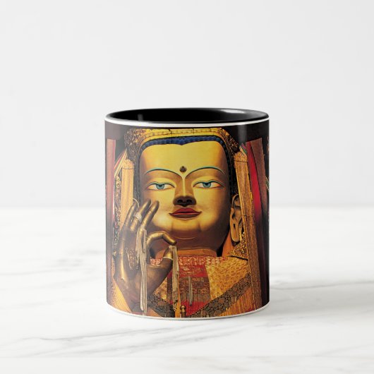 Futurs noir/blanc de tasse de Bouddha (Centre)