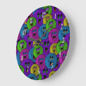 Fuzzles conviviaux Créatures mignonnes Horloge 2 (Angle)