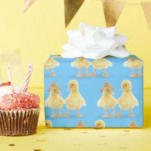 Fuzzy Ducking Couple on Blue Cadeaupapier