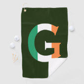 G Monogram overlay op Ierse vlag gtcnt Golfhanddoek (Insitu)