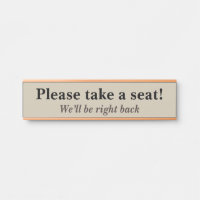 "Ga alsjeblieft zitten!"