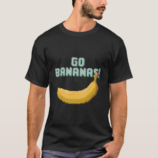 Ga Bananen! Retro Pixel Art van een gele banaan T-shirt