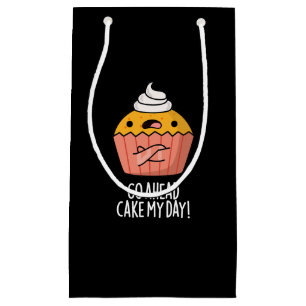 Ga naar Cake My Day Funny Food Pun Dark BG Klein Cadeauzakje