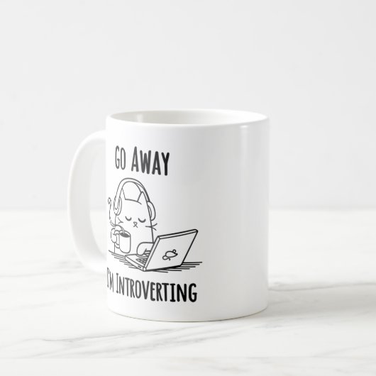 Ga weg ik ben introvert Mok (Voorkant links)