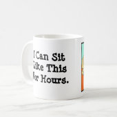 Ga zitten als deze $12,95 koffiemok (Voorkant links)