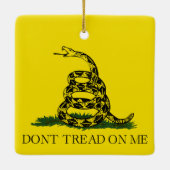 Gadsden trappen niet op me keramisch ornament (Achterkant)