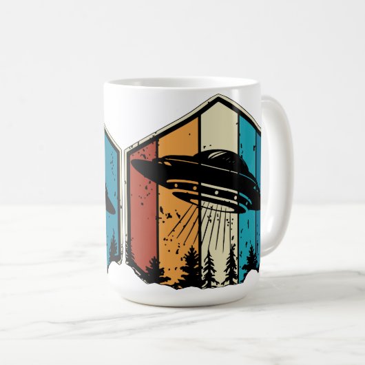 Galactische omkering: UFO zweeft boven retro bos Koffiemok (Voorkant rechts)