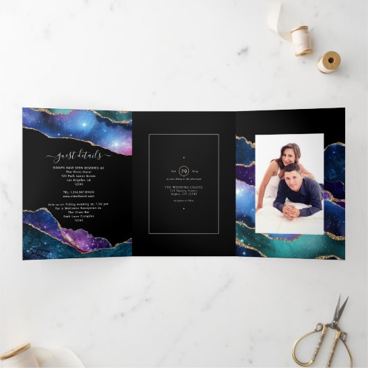 Galaxy Agate Mariage Photo Tri-Fold Invitation (Intérieur)