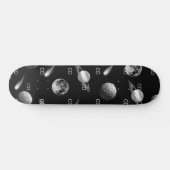 Galaxy Black white monogram initialen Skateboard (Horizontaal)
