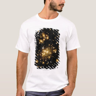 Galaxy Cluster Abell 1689 T-shirt