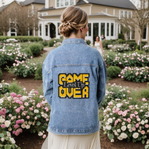 Game Over, Level Up: Gepixelde Retro Game Wereld Denim Jacket