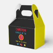 Gamer Pixel Arcade-niveau tot verjaardag Favor Box Bedankdoosjes (Voorkant Zijde)