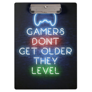 Gamers worden niet ouder klembord