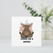 Gans op een Moose Dier Grappig Kaart (Staand voorkant)