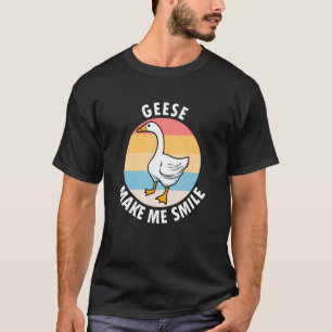 ganzen maken me een glimlach-staartje wilde vogels t-shirt