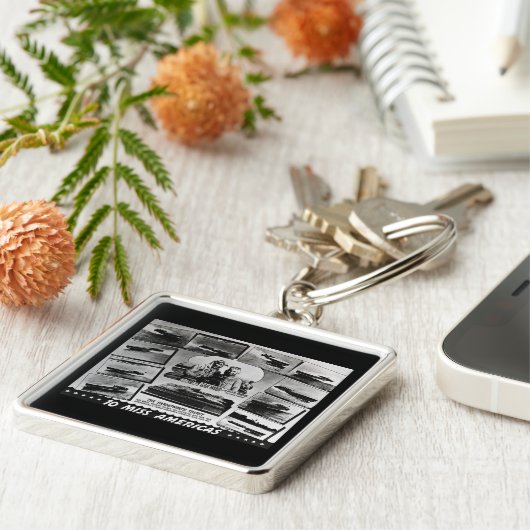 Gar Wood en Ten Miss America Race Boats Sleutelhanger (Zijkant)