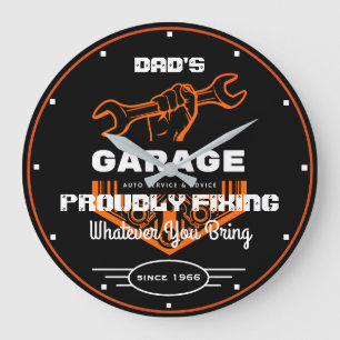 Garage Dad's of any Name Prouly Fixing Funny  Grote Klok