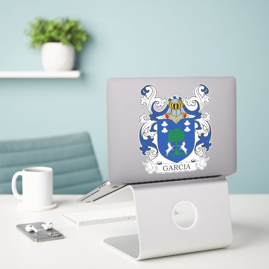 Garcia Family Crest Sticker (Laptop op bureau)