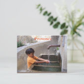 Garçon en carte postale de la Provence (Debout devant)