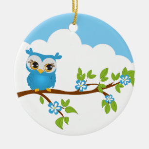 Garçon mignon de hibou sur un ornement de branche