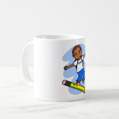 Garçon surfant sur la tasse jaune de crayon (Devant gauche)