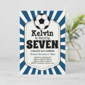 garçon tournant SEPT Soccer Ball Invitation (Debout devant)