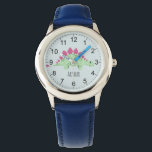 Garçons Cute Stegosaurus Dinosaur & Nom Enfants<br><div class="desc">Cette jolie montre bleu moderne présente un dessin animé de stegosaurus dinosaure, et peut être personnalisée avec votre nom de garçon. Avec des chiffres clairs et faciles à lire, cette "première" montre est idéale pour les enfants ou les tout-petits qui commencent à apprendre l'heure. Le design à thème parfait pour...</div>
