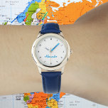 Garçons Nom Personnalisé Cool Bleu Style tendance<br><div class="desc">Personnalisé, personnalisé, enfants garçons amusant cool mignon tendance bracelet en cuir bleu élégant, coque en acier inoxydable, montre poignet. Entrez simplement le nom, pour customiser. Allez-y créez une merveilleuse montre personnalisée pour le garçon lil de votre vie - fils, frère, neveu, petit-fils, filleul, stepson. Fait un grand cadeau personnalisé pour...</div>