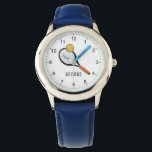 Garçons Sports modernes Tennis Enfants<br><div class="desc">Cette petite fille mignonne et moderne montre une raquette et un ballon de tennis,  avec un arrière - plan simple. La montre peut être personnalisée avec votre nom de garçon,  et des chiffres clairs,  le cadeau parfait pour tout amateur de sport.</div>
