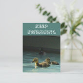 Garder la carte postale de baignade (Debout devant)