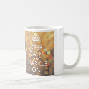 Gardez le calme et miroitez sur la tasse
