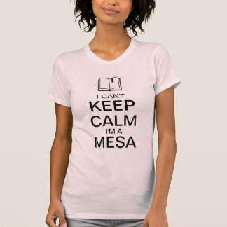 Gardez le T-shirt de livre du calme |