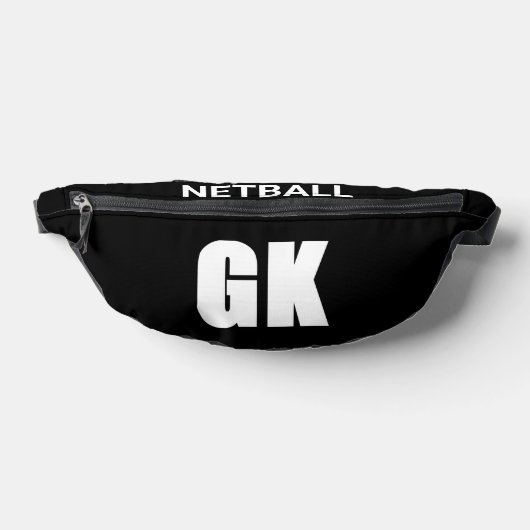 Gardien des objectifs de netball (Poser)