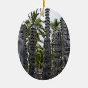 Gardiens de Tiki à l'endroit du refuge - ornement