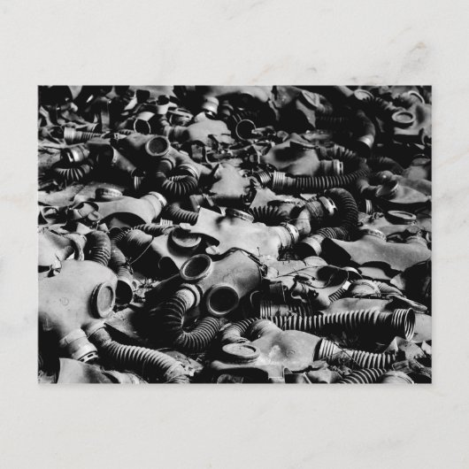 Gas Masks Briefkaart (Voorkant)