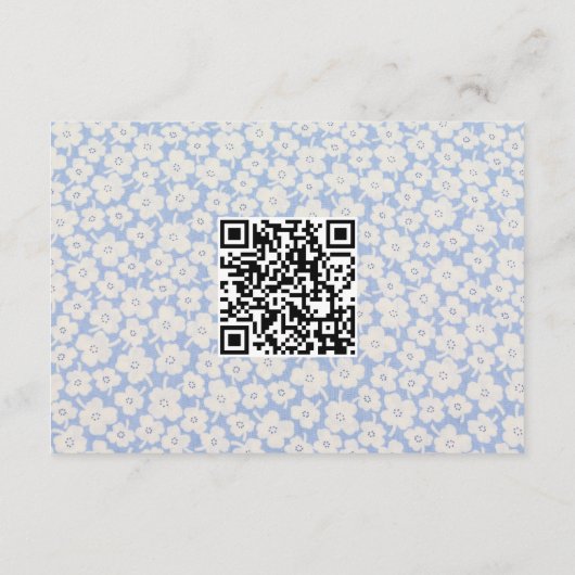 Gast QR Code Bloemen Stoffig Blauw Bruiloft RSVP Informatiekaartje (Achterkant)