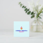 Gâteaux faits maison | Logo & Cartes de visite min (Debout devant)