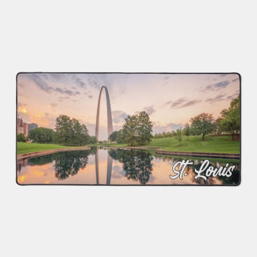 Gateway Arch, St. Louis, Missouri, USA (Recto)