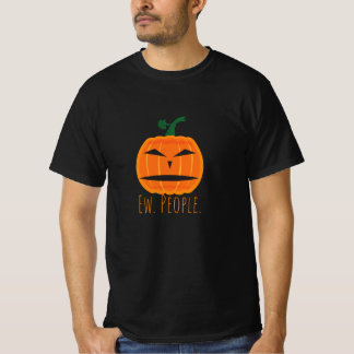 Gatver. Mensen. T-shirt