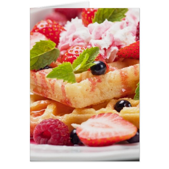 Gaufres, fresh berry fruit (Devant)