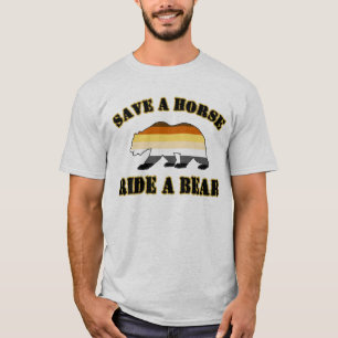 Gay Bear Pride Vlag Red een Paard Rij een Beer T-shirt