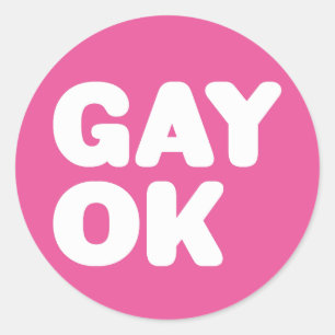 GAY OK Big Bold Letters White en roze Ronde Sticker