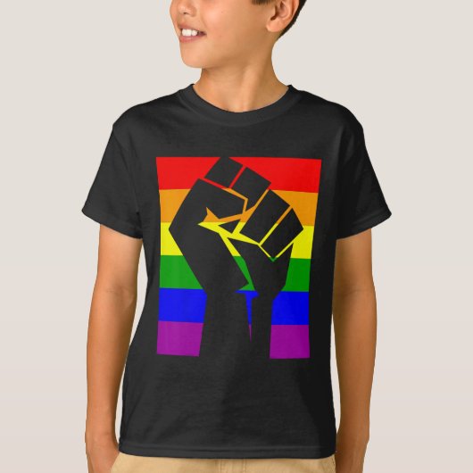 Gay Pride Resist Fist Rainbow Flag LGBTQ Shirt (Voorkant)
