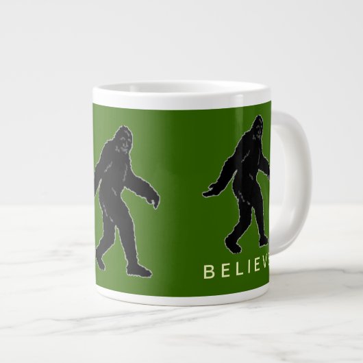 Géante Sasquatch croient la tasse enorme verte (Devant droit)