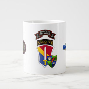 Géante Tasse d'éléphant de l'infanterie I FFV de GARDE
