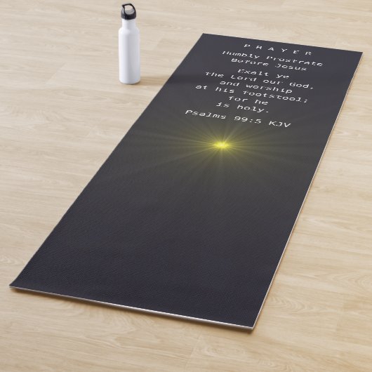 Gebedsmat, in het Engels & Spaans (voor & achter). Yogamat (In situ)